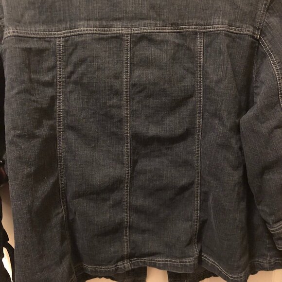 A.M.I. Women's 3X Dark Wash Denim Jacket Grommets 3/4 Sleeve - Picture 7 of 11